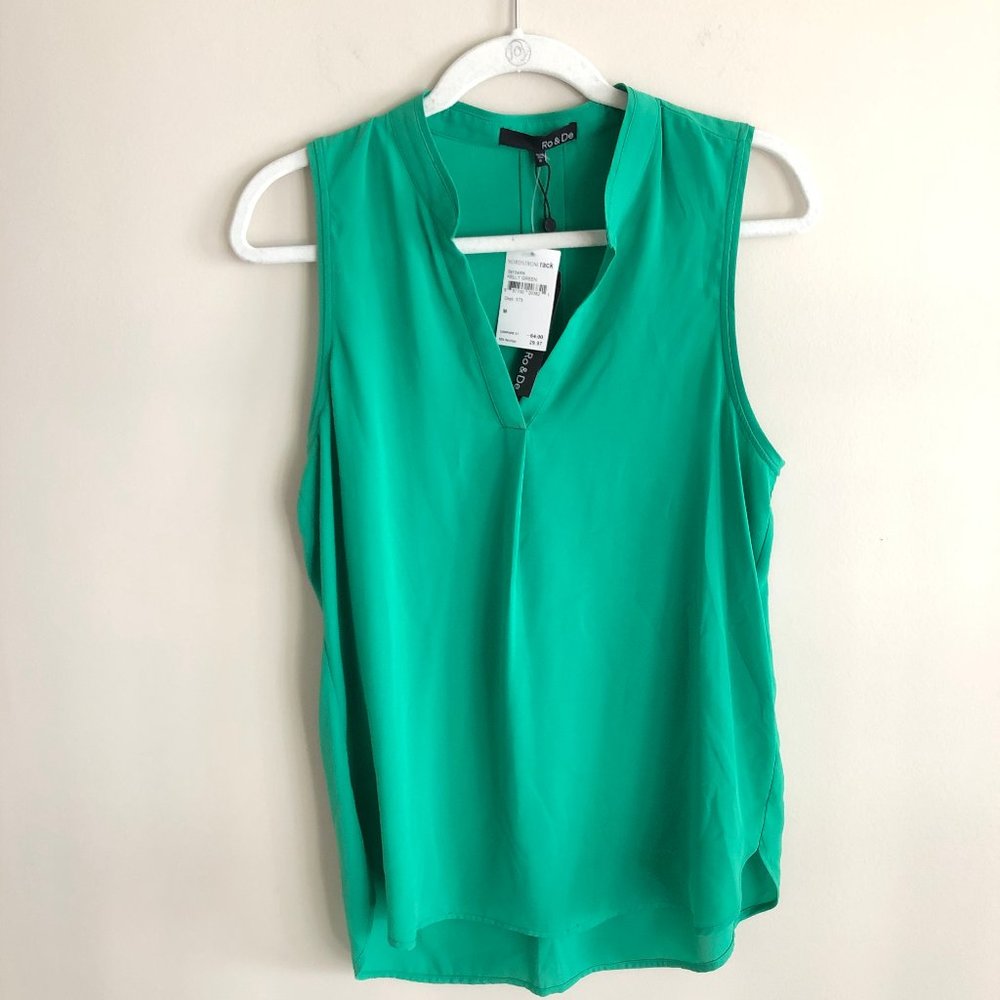 NWT Ro & De Blouse